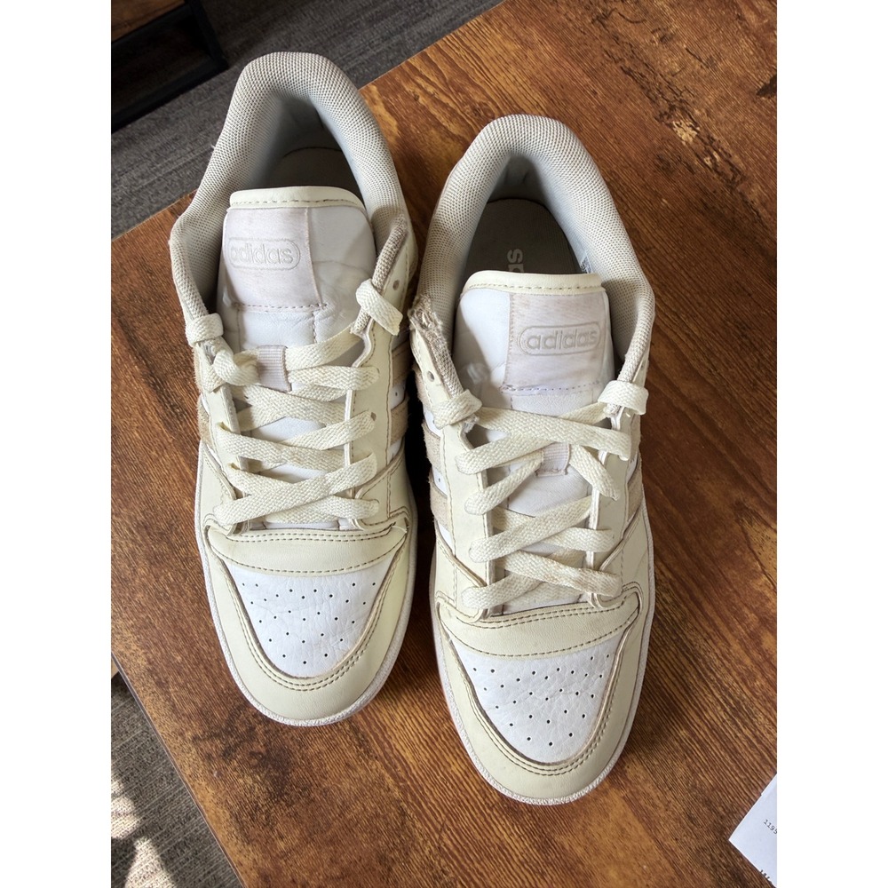 Adidas Entrap Sneakers Women 8.5 Cream White Good Retro Low Top IH7881 - Picture 3 of 6